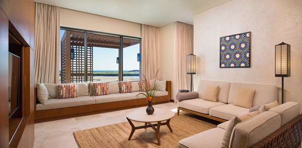 1 KING POOL VILLA DELUXE