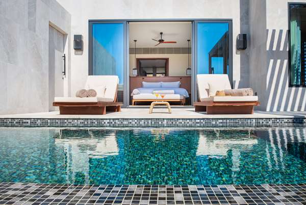 1 KING POOL VILLA DELUXE