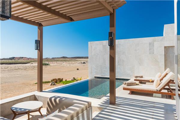 1 KING POOL VILLA DELUXE