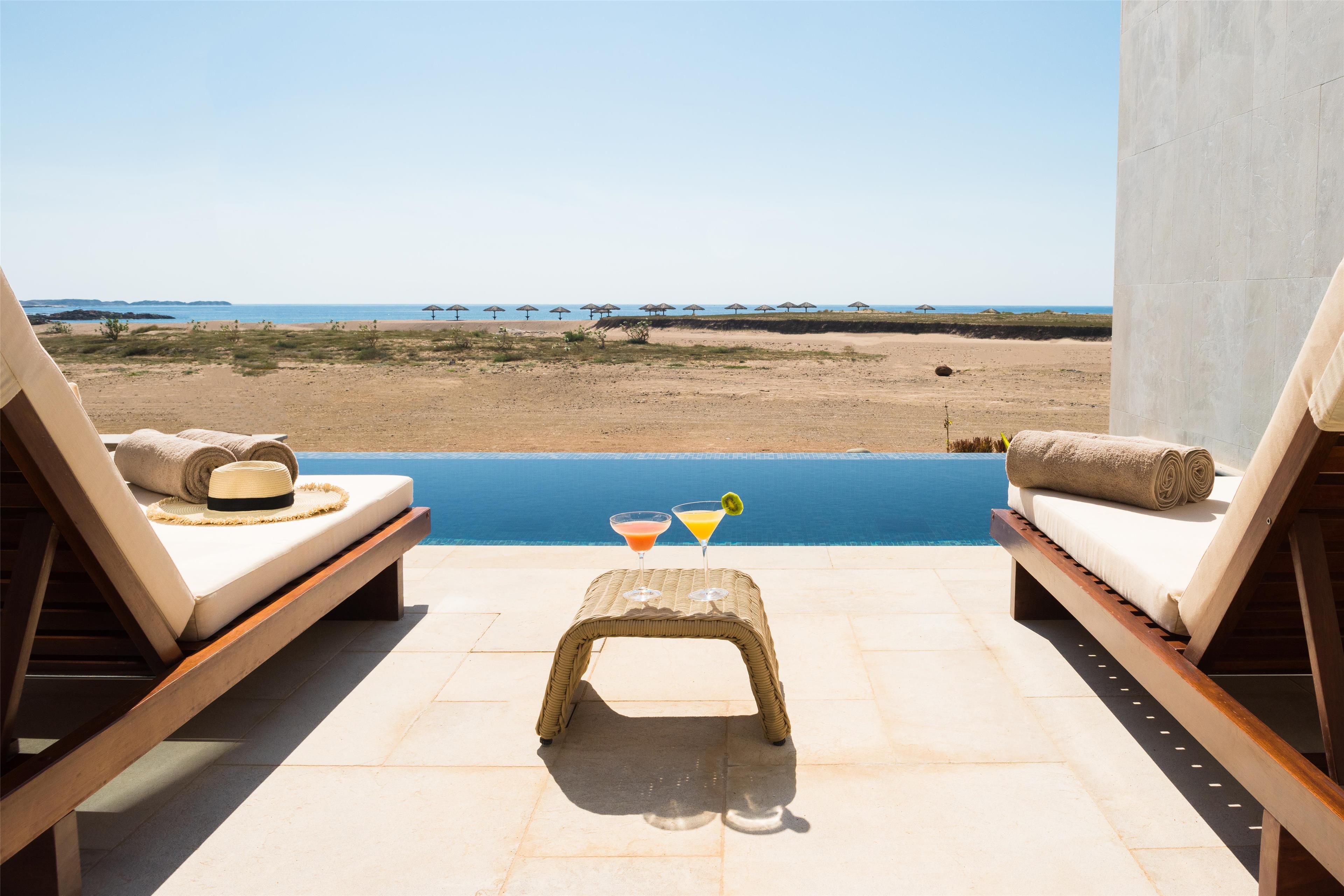 Alila Hinu Bay - Tap to explore photos