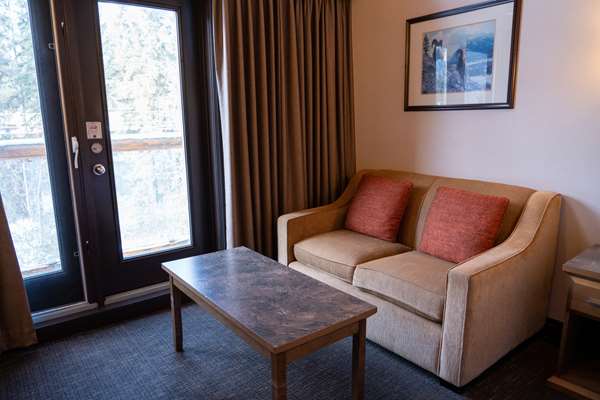 Suite - Rundlestone Lodge Banff