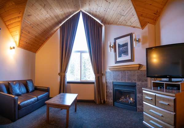 Suite - Rundlestone Lodge Banff