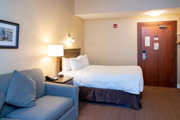  - Irwin's Mountain Inn Banff