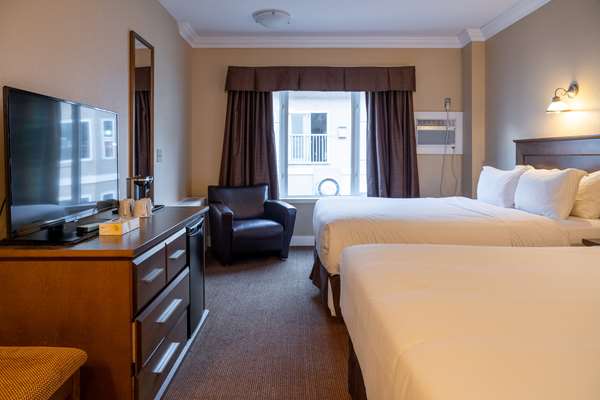  - Irwin's Mountain Inn Banff