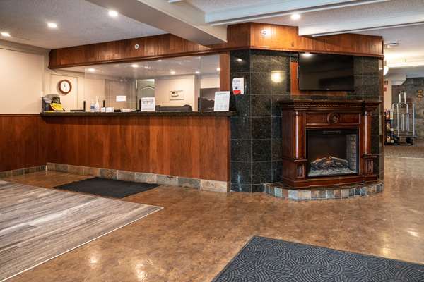  - Red Carpet Inn Banff