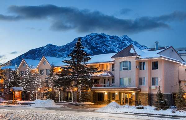 - Red Carpet Inn Banff