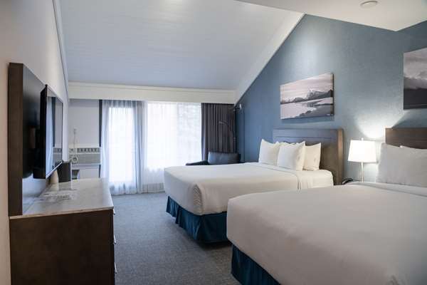  - Red Carpet Inn Banff