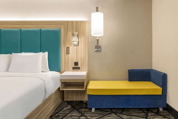  - Wingate by Wyndham Hotel Murfreesboro