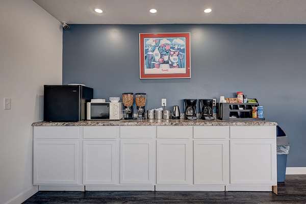  - Travelodge Spirit Lake