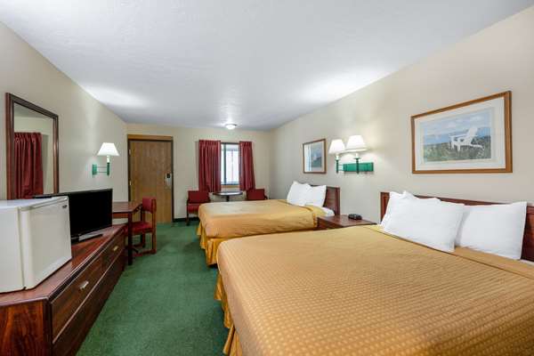  - Travelodge Spirit Lake
