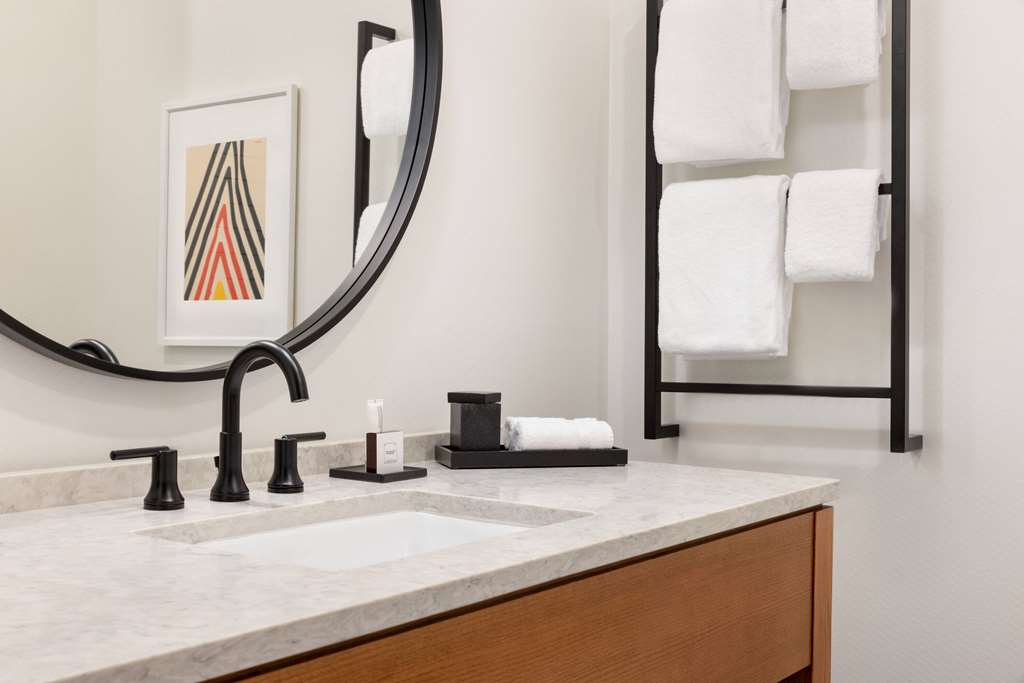 Origin Hotel Lexington