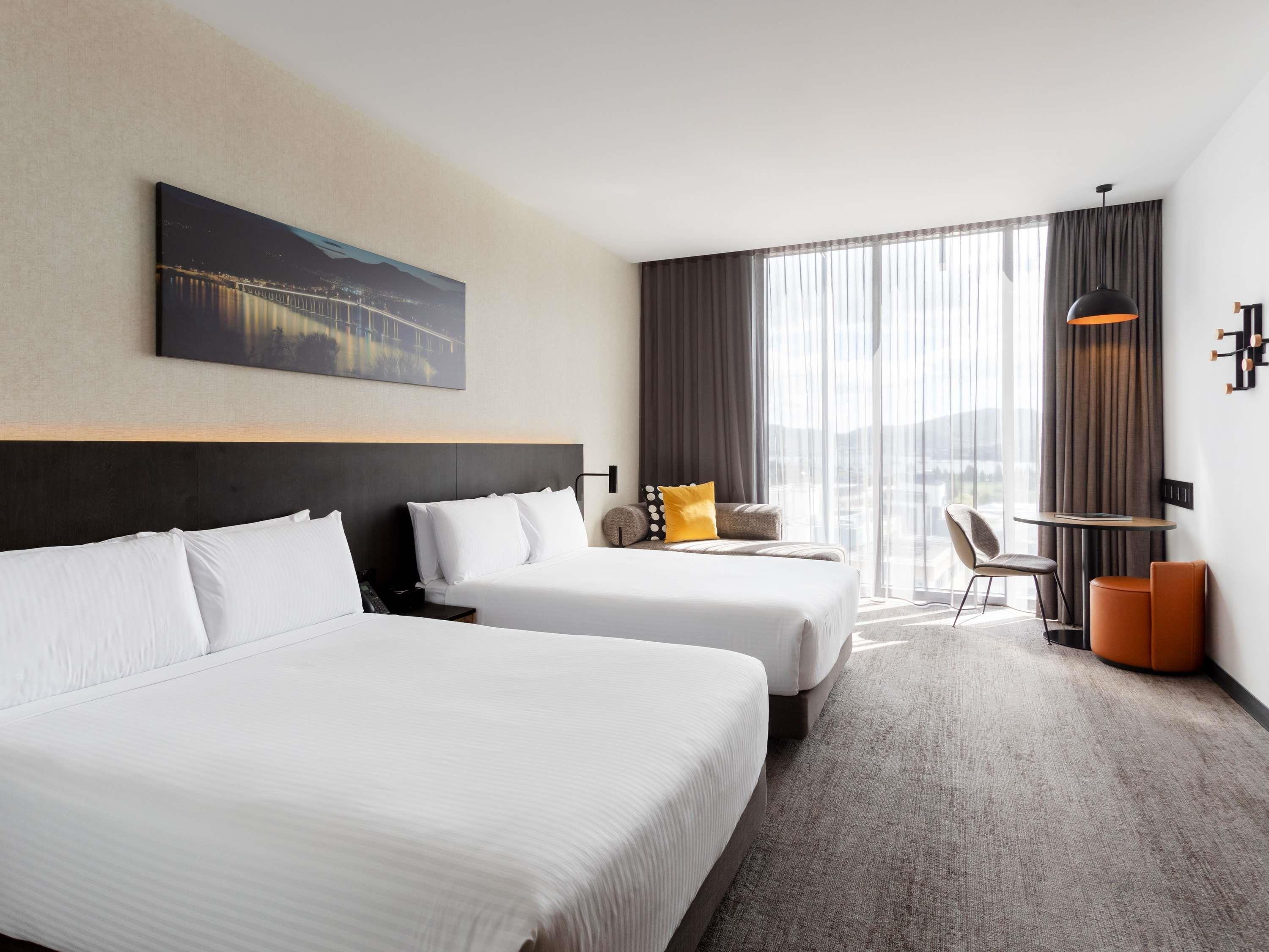 Movenpick Hotel Hobart Room Type - Deluxe 2 Double Beds Harbour View