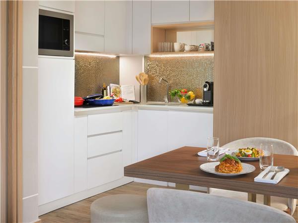 One Bedroom Apartment