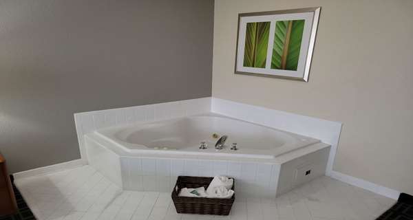  - Best Western Louisville South Shepherdsville Hotel - I-65, Exit 121