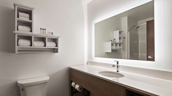  - Forge Hotel Anaconda