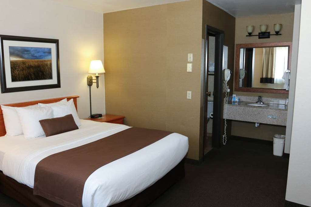 MOTEL 6® / STUDIO 6 Minot ND 1515 22nd Sw 58701