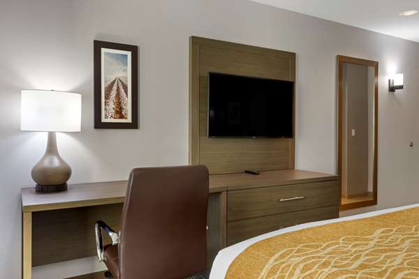  - Comfort Inn Jonesboro - I-555, Exit 42