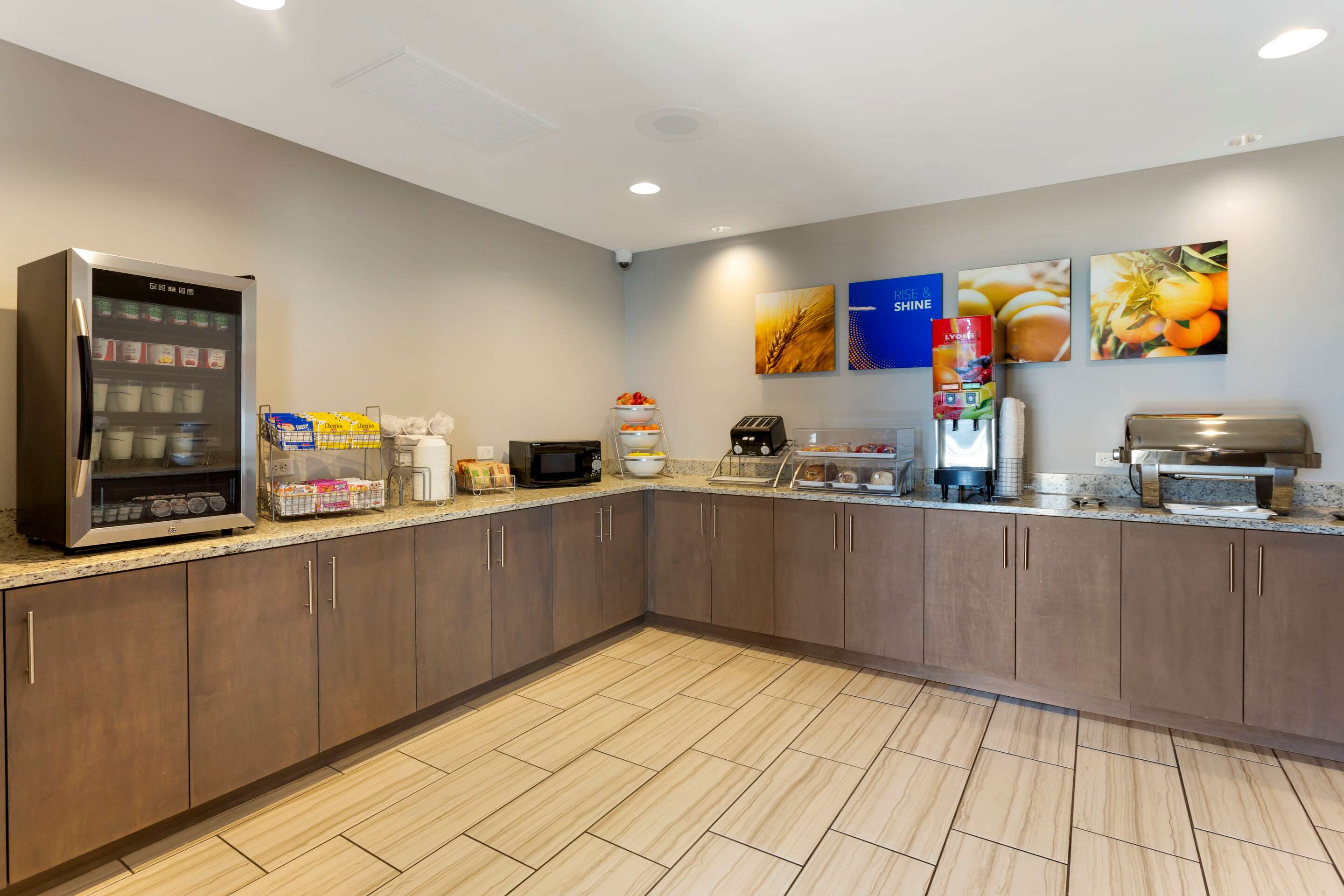 Breakfast counter
