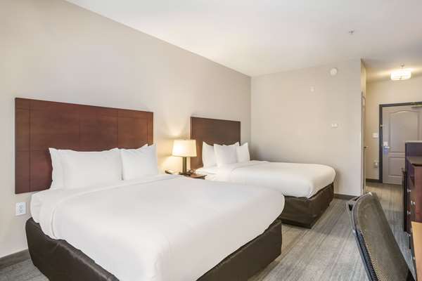  - Comfort Inn & Suites Fairburn - I-85, Exit 61