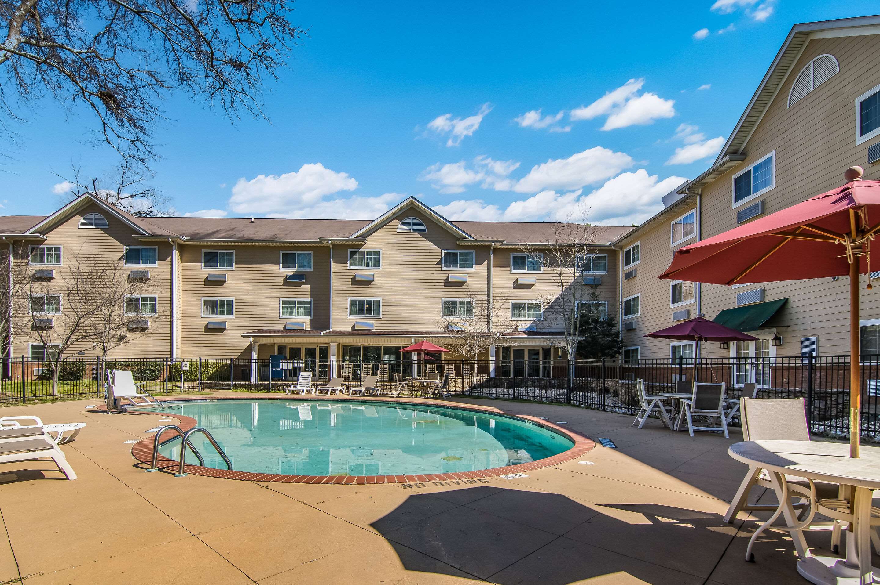 Outdoor pool | MainStay Suites Columbus next to Fort Moore