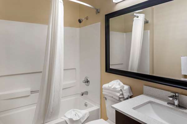  - Quality Inn Overland Park
