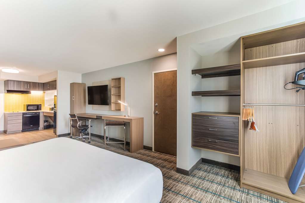 MAINSTAY SUITES MURFREESBORO-guestroom-Guest Room,Suite,On-Site.jpg