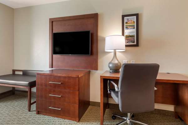 Suite - Comfort Inn & Suites Euless