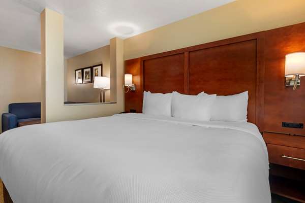 Suite - Comfort Inn & Suites Euless