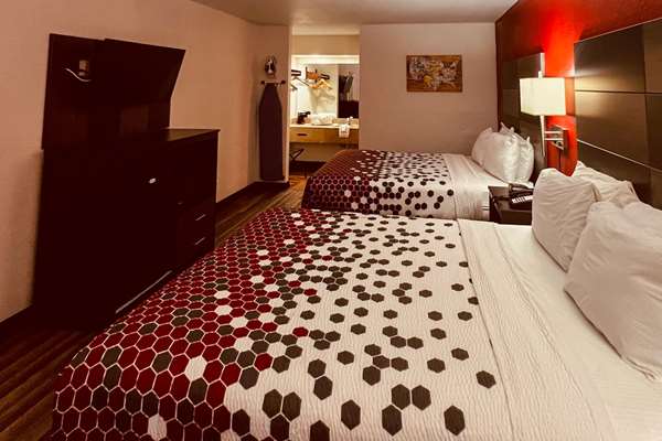  - Econo Lodge Downtown San Antonio - I-10 & I-35, Exit 155B