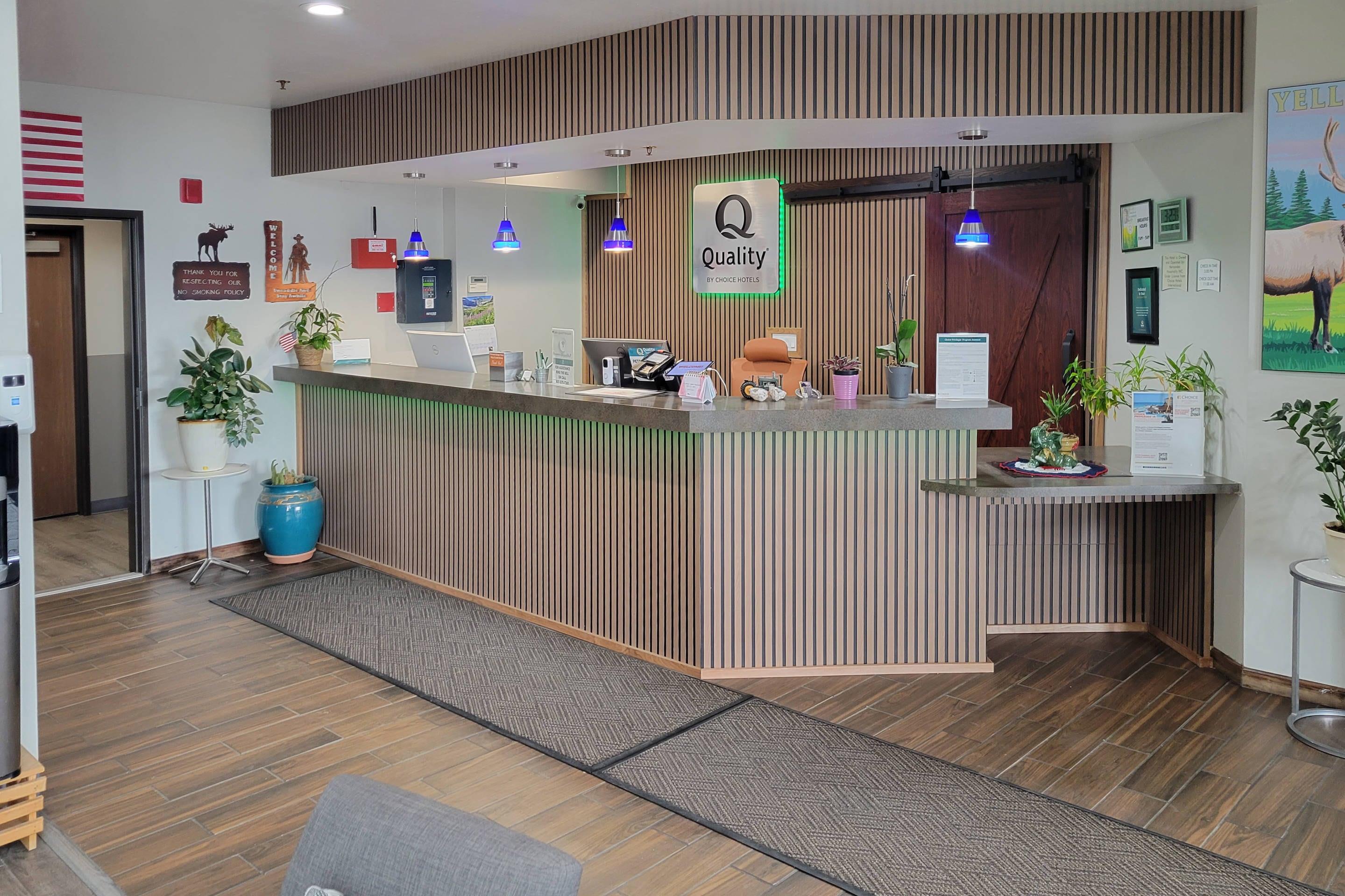 Hotel lobby | Quality Inn & Suites