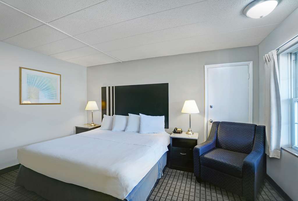 MOTEL 6 WASHINGTON PA-guestroom-Guest Room,On-Site.jpg