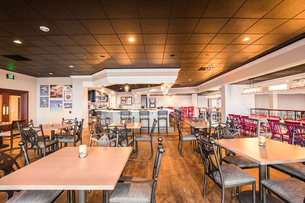 Bar - Heidel House Hotel & Conference Center Green Lake