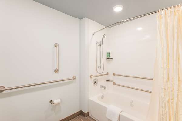  - Heidel House Hotel & Conference Center Green Lake