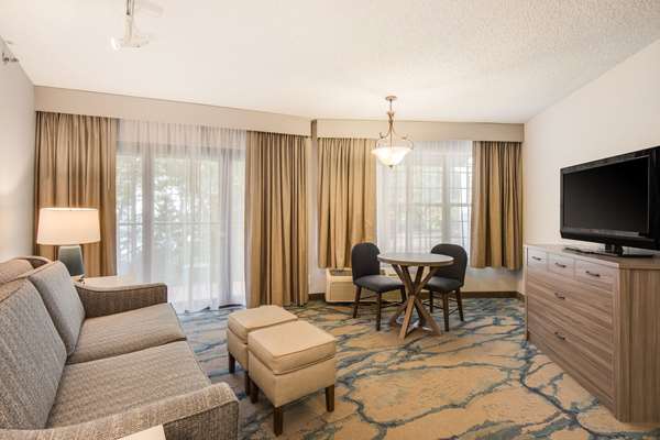 Suite - Heidel House Hotel & Conference Center Green Lake