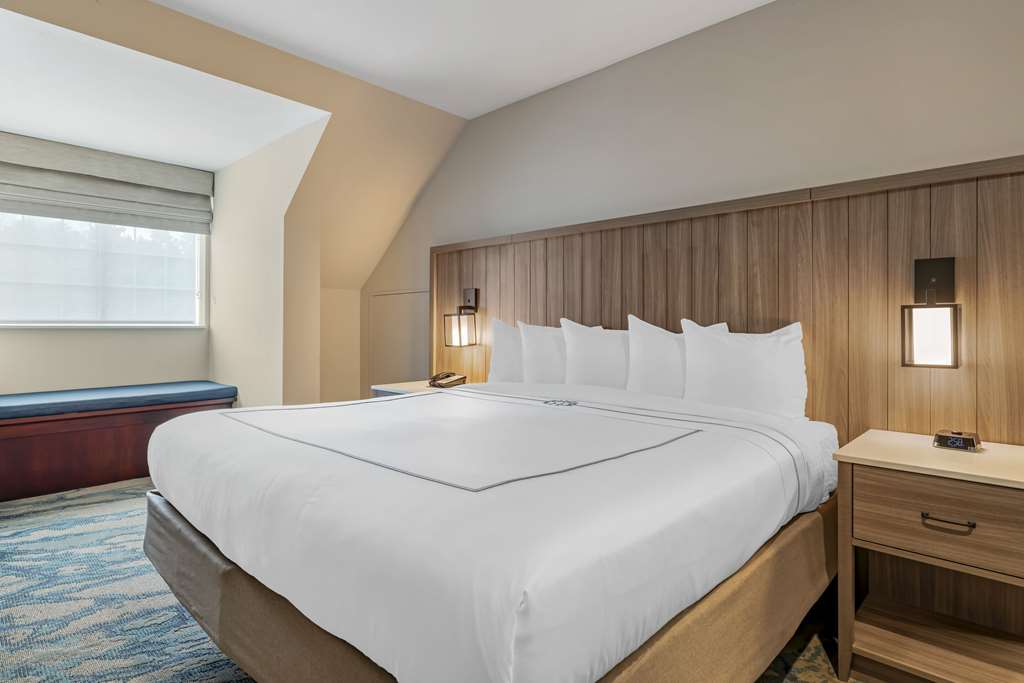 HEIDEL HOUSE HOTEL AND CONFERENCE C-guestroom-Guest Room,Suite,On-Site.jpg