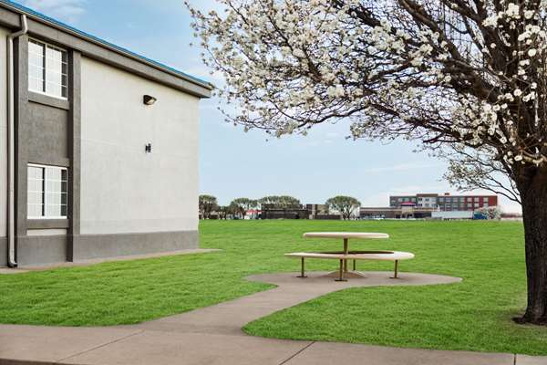  - Baymont Inn & Suites I-35 Blackwell