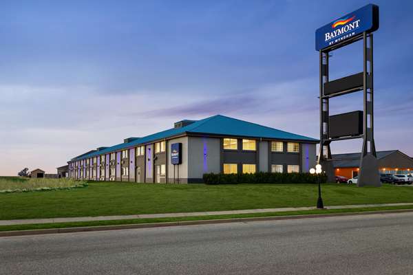 Exterior view - Baymont Inn & Suites I-35 Blackwell