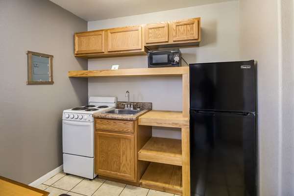 Suite - Rodeway Inn Casper - I-25, Exit 185