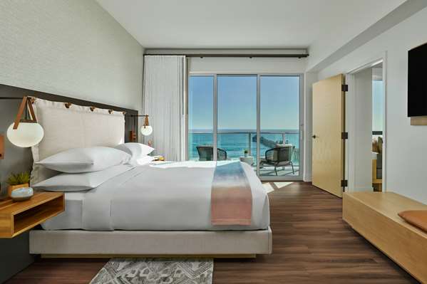 Suite - Mission Pacific Hotel Oceanside
