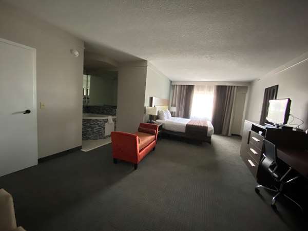 Suite - Best Western Kennesaw Hotel - I-75, Exit 269