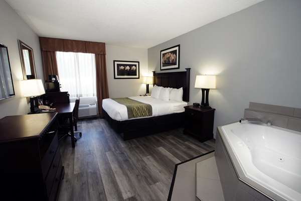 Suite - Best Western Paramus Hotel & Suites