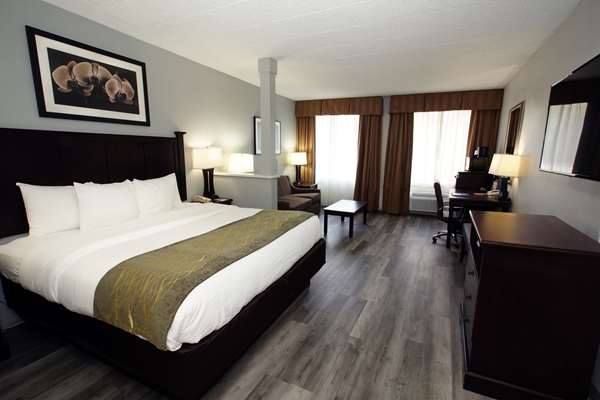 Suite - Best Western Paramus Hotel & Suites