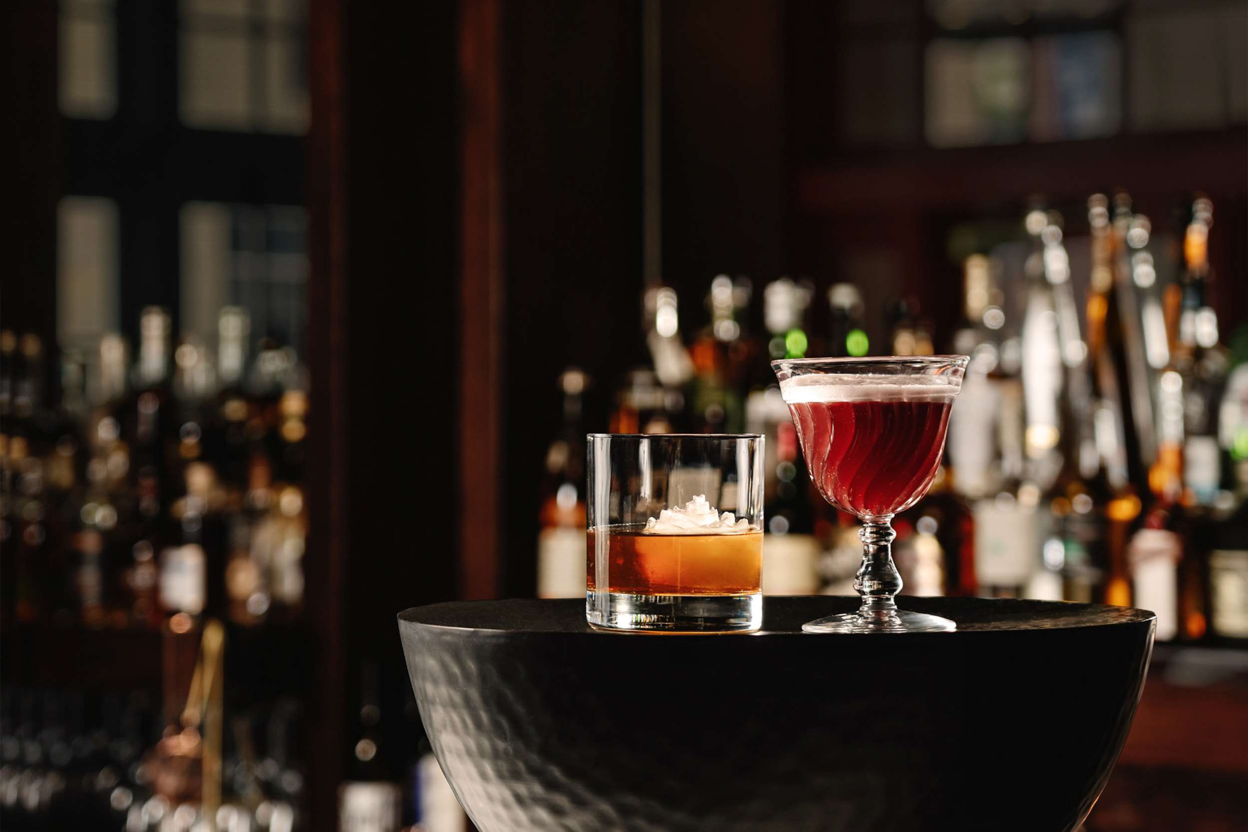 restaurant bar cocktails