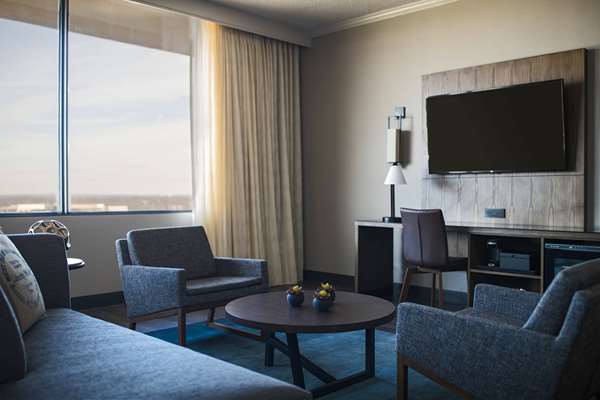  - Sonesta Hotel Airport Nashville - I-40, Exit 215