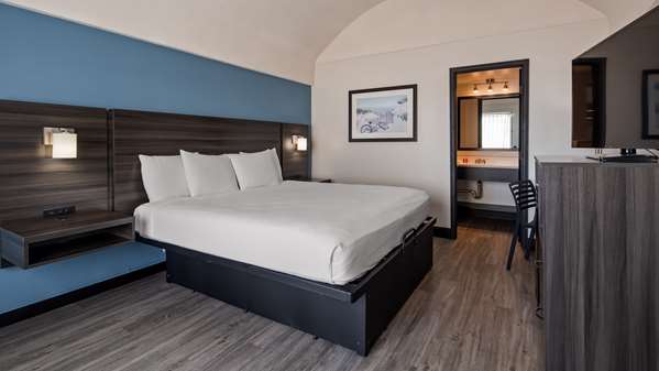  - Surestay Studio by Best Western Oceanfront Virginia Beach