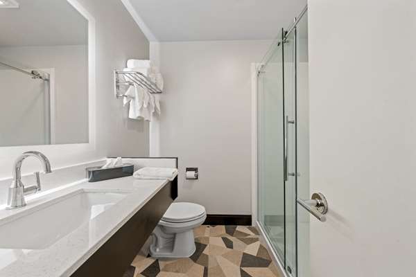  - Surestay Studio by Best Western Oceanfront Virginia Beach