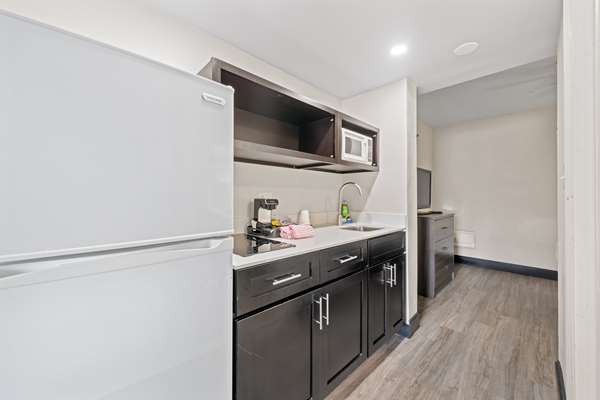  - Surestay Studio by Best Western Oceanfront Virginia Beach