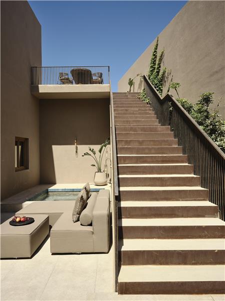 THREE BEDROOM VILLA WITH INFINITY POOL