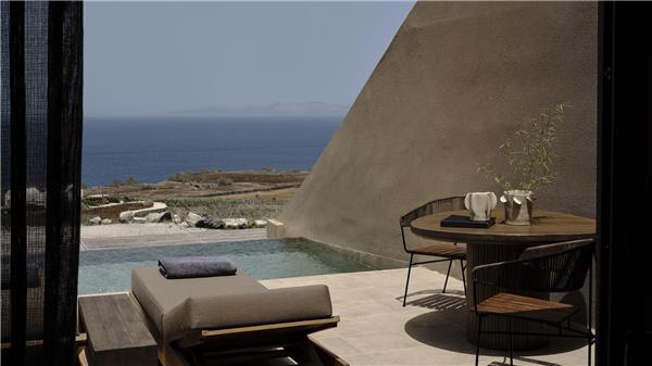 NATURA SUITE WITH INFINITY POOL