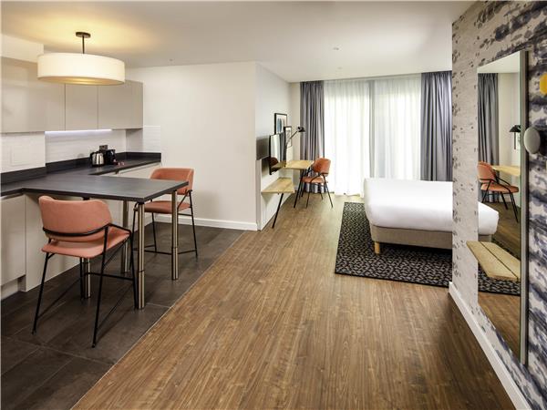 Studio, 2 single beds